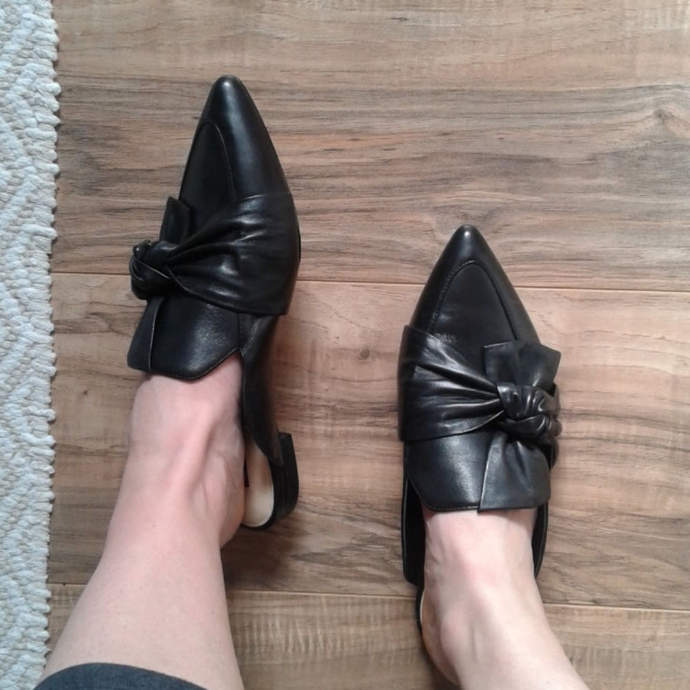 DKNY pointed-toe mule slide loafer flats w/bows